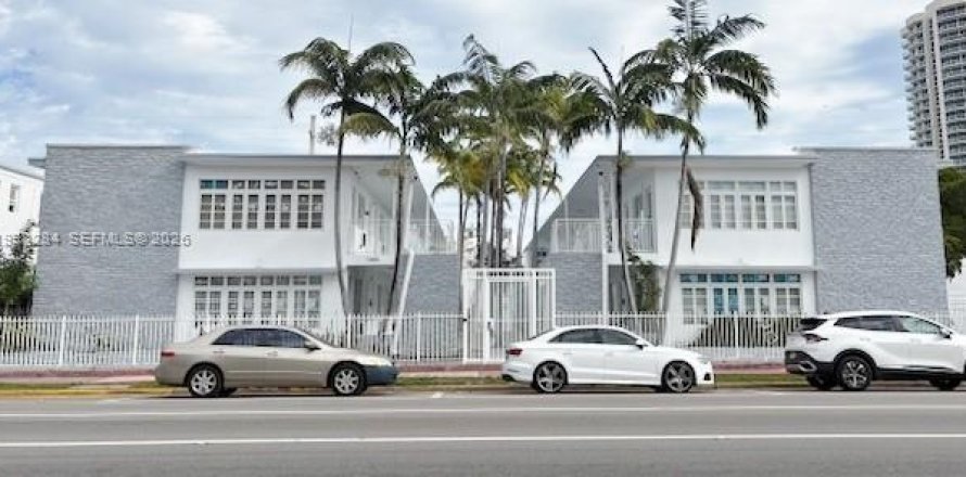 Condo à Miami Beach, Floride, 1 chambre  № 1996272