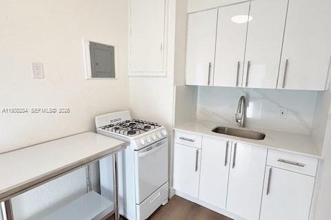 Copropriété à louer à Miami Beach, Floride: 1 chambre, 50.91 m2 № 1996272 - photo 26