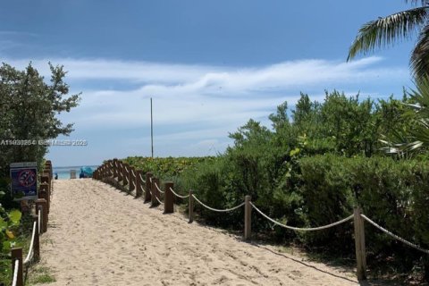 Copropriété à louer à Miami Beach, Floride: 1 chambre, 50.91 m2 № 1996272 - photo 15