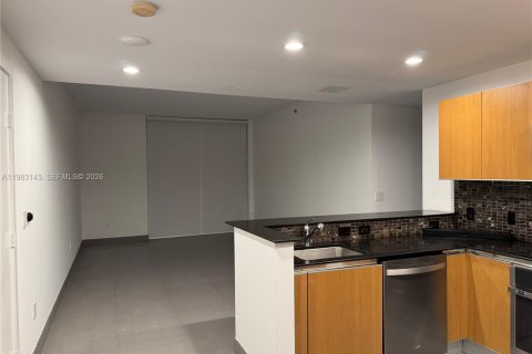 Appartement à louer à Miami, Floride: 2 chambres, 101.08 m2 № 2044811 - photo 4