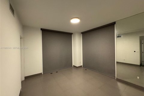 Appartement à louer à Miami, Floride: 2 chambres, 101.08 m2 № 2044811 - photo 12