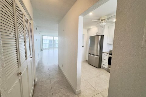Copropriété à louer à Boynton Beach, Floride: 2 chambres, 89.46 m2 № 2085518 - photo 8
