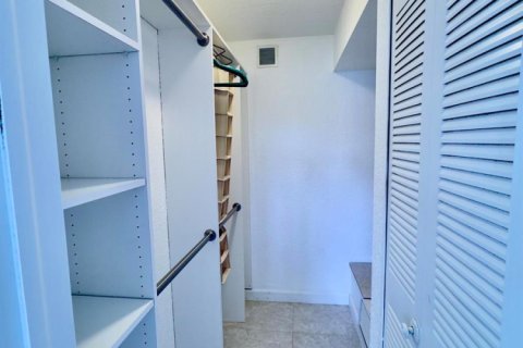 Copropriété à louer à Boynton Beach, Floride: 2 chambres, 89.46 m2 № 2085518 - photo 13
