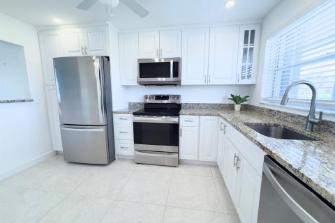 Condo à Boynton Beach, Floride, 2 chambres  № 2085518