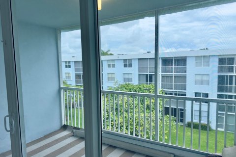 Copropriété à louer à Boynton Beach, Floride: 2 chambres, 89.46 m2 № 2085518 - photo 7