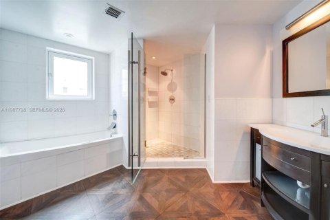 Купить кондоминиум в Майами-Бич, Флорида 2 спальни, 134.34м2, № 2048950 - фото 19