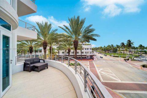 Купить кондоминиум в Майами-Бич, Флорида 2 спальни, 134.34м2, № 2048950 - фото 10