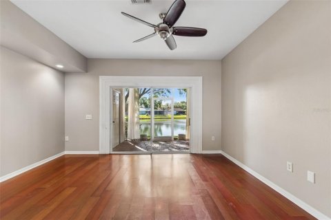 Touwnhouse à vendre à Tampa, Floride: 2 chambres, 115.38 m2 № 2092680 - photo 16
