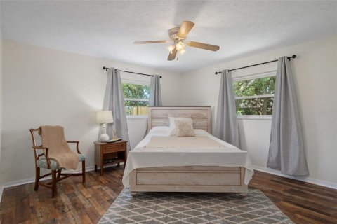 House in Hudson, Florida 2 bedrooms, 147.53 sq.m. № 1853011 - photo 25