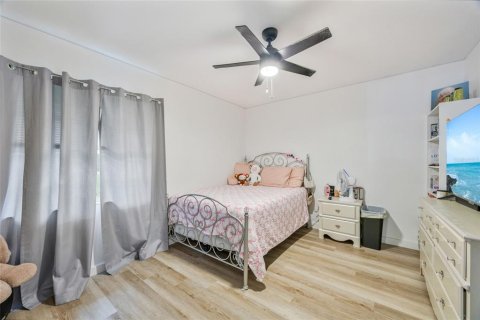 Casa en venta en Seffner, Florida, 3 dormitorios, 148.36 m2 № 1893893 - foto 16
