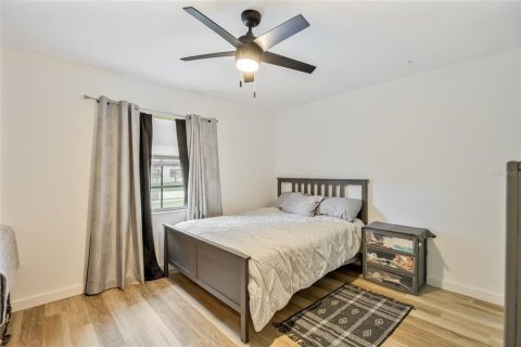 Casa en venta en Seffner, Florida, 3 dormitorios, 148.36 m2 № 1893893 - foto 13