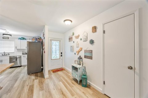 Casa en venta en Seffner, Florida, 3 dormitorios, 148.36 m2 № 1893893 - foto 6