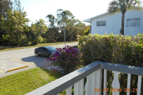 Снять в аренду кондоминиум в Уэст-Палм-Бич, Флорида 1 спальня, 60.01м2, № 2057093 - фото 10