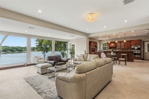 Villa ou maison à vendre à Eustis, Floride: 4 chambres, 568.65 m2 № 2097082 - photo 4