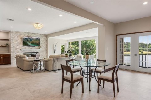 Villa ou maison à vendre à Eustis, Floride: 4 chambres, 568.65 m2 № 2097082 - photo 8