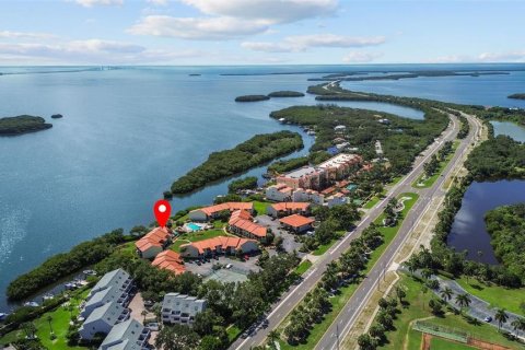 Condominio en venta en Saint Petersburg, Florida, 2 dormitorios, 77.11 m2 № 1343228 - foto 9