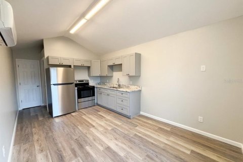 Casa en alquiler en Winter Haven, Florida, 1 dormitorio, 26.76 m2 № 2099993 - foto 5