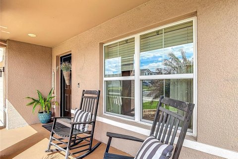 Villa ou maison à vendre à Zephyrhills, Floride: 5 chambres, 242.01 m2 № 2206483 - photo 29