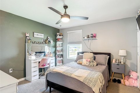 Villa ou maison à vendre à Zephyrhills, Floride: 5 chambres, 242.01 m2 № 2206483 - photo 15