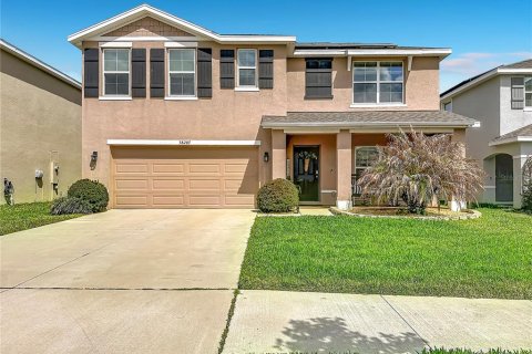 Villa ou maison à vendre à Zephyrhills, Floride: 5 chambres, 242.01 m2 № 2206483 - photo 3