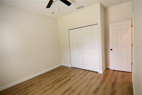 House in Orlando, Florida 4 bedrooms, 138.98 sq.m. № 1902618 - photo 12