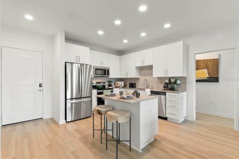 Apartamento en alquiler en Davenport, Florida, 3 dormitorios, 117.15 m2 № 1718052 - foto 25