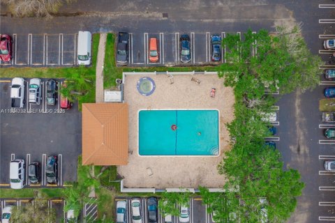 Copropriété à vendre à Coral Springs, Floride: 1 chambre, 56.3 m2 № 2028186 - photo 21