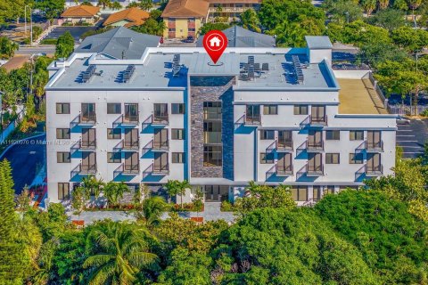 Apartamento en alquiler en Pompano Beach, Florida, 1 dormitorio № 1975189 - foto 13