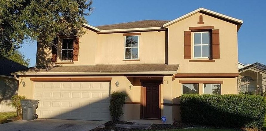 Villa ou maison à Davenport, Floride 4 chambres, 261.06 m2 № 2136092