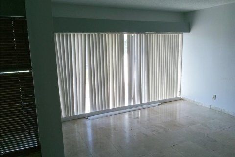 Copropriété à vendre à Tampa, Floride: 2 chambres, 125.6 m2 № 2134344 - photo 12