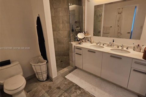 Copropriété à vendre à Miami, Floride: 2 chambres, 127.09 m2 № 2003258 - photo 19