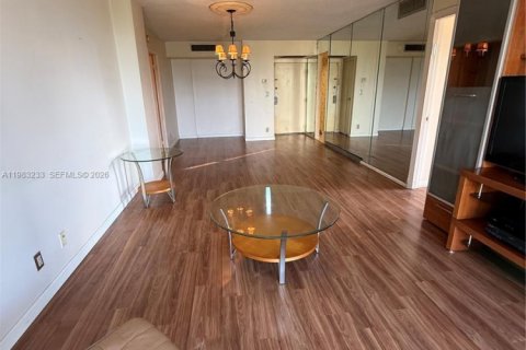 Купить кондоминиум в Авентура, Флорида 2 спальни, 92.34м2, № 2044805 - фото 5