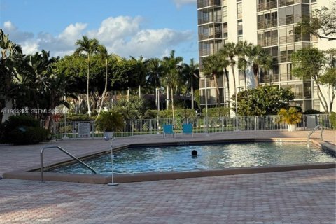 Купить кондоминиум в Авентура, Флорида 2 спальни, 92.34м2, № 2044805 - фото 18
