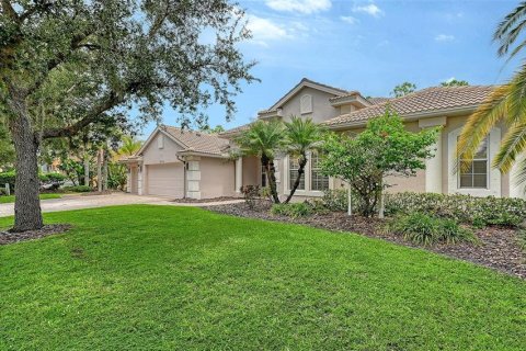 House in Bradenton, Florida 3 bedrooms, 294.96 sq.m. № 2342651 - photo 4