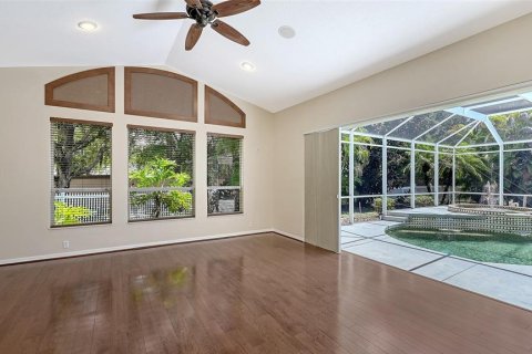 House in Bradenton, Florida 3 bedrooms, 294.96 sq.m. № 2342651 - photo 20