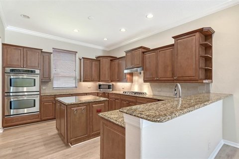 House in Bradenton, Florida 3 bedrooms, 294.96 sq.m. № 2342651 - photo 13