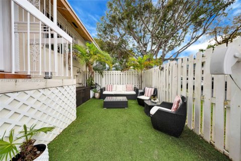 Touwnhouse à vendre à Cutler Bay, Floride: 2 chambres, 96.15 m2 № 2046167 - photo 26