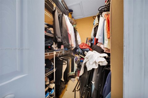 Touwnhouse à vendre à Cutler Bay, Floride: 2 chambres, 96.15 m2 № 2046167 - photo 12