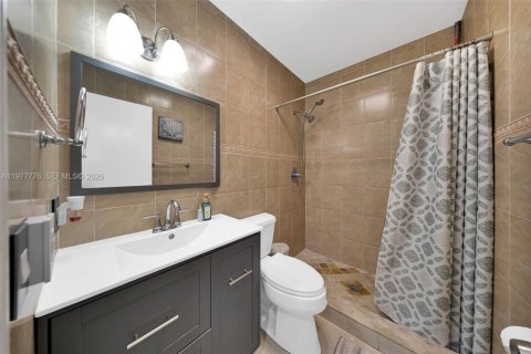 Touwnhouse à vendre à Cutler Bay, Floride: 2 chambres, 96.15 m2 № 2046167 - photo 17