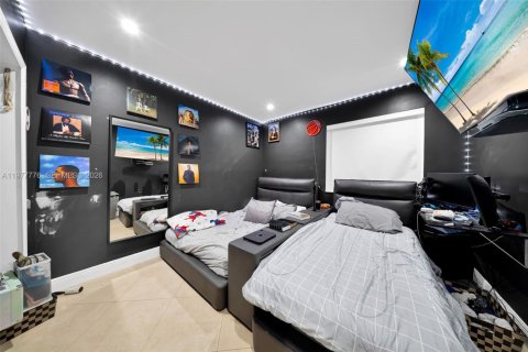 Touwnhouse à vendre à Cutler Bay, Floride: 2 chambres, 96.15 m2 № 2046167 - photo 16