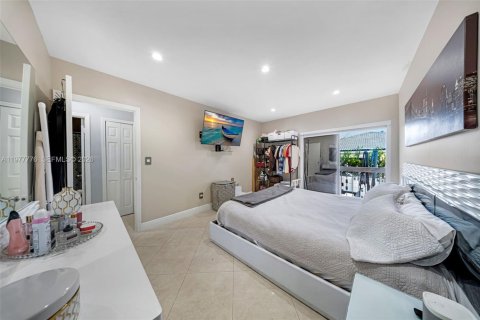 Touwnhouse à vendre à Cutler Bay, Floride: 2 chambres, 96.15 m2 № 2046167 - photo 10