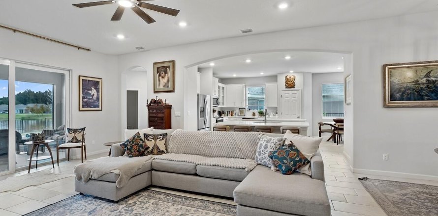 House in Vero Beach, Florida 3 bedrooms, 214.79 sq.m. № 2086641