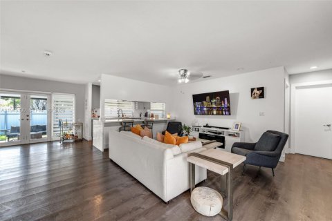 Casa en venta en Homestead, Florida, 3 dormitorios, 128.95 m2 № 2001793 - foto 6