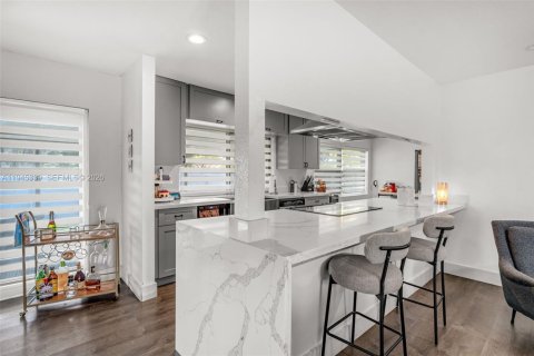 Casa en venta en Homestead, Florida, 3 dormitorios, 128.95 m2 № 2001793 - foto 8