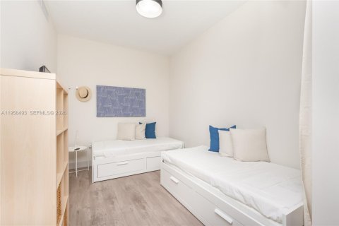 Condominio en venta en Hollywood, Florida, 1 dormitorio № 2020787 - foto 15