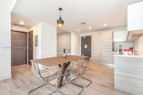 Condominio en venta en Hollywood, Florida, 1 dormitorio № 2020787 - foto 7