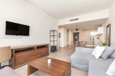 Condominio en venta en Hollywood, Florida, 1 dormitorio № 2020787 - foto 4