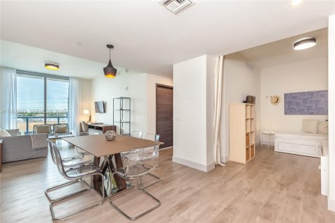 Condominio en venta en Hollywood, Florida, 1 dormitorio № 2020787 - foto 5