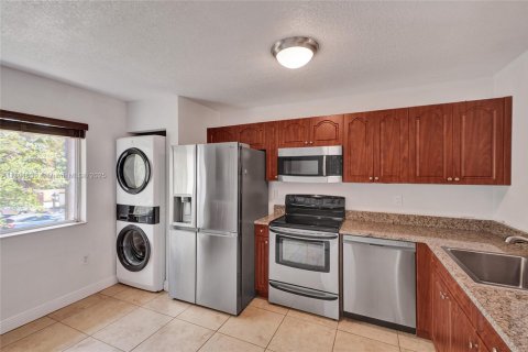 Condo in Davie, Florida, 2 bedrooms  № 1727710 - photo 9