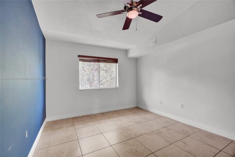 Condo in Davie, Florida, 2 bedrooms  № 1727710 - photo 14